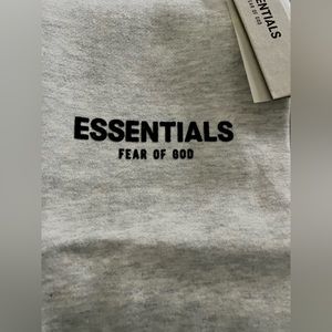 essential sweatpants